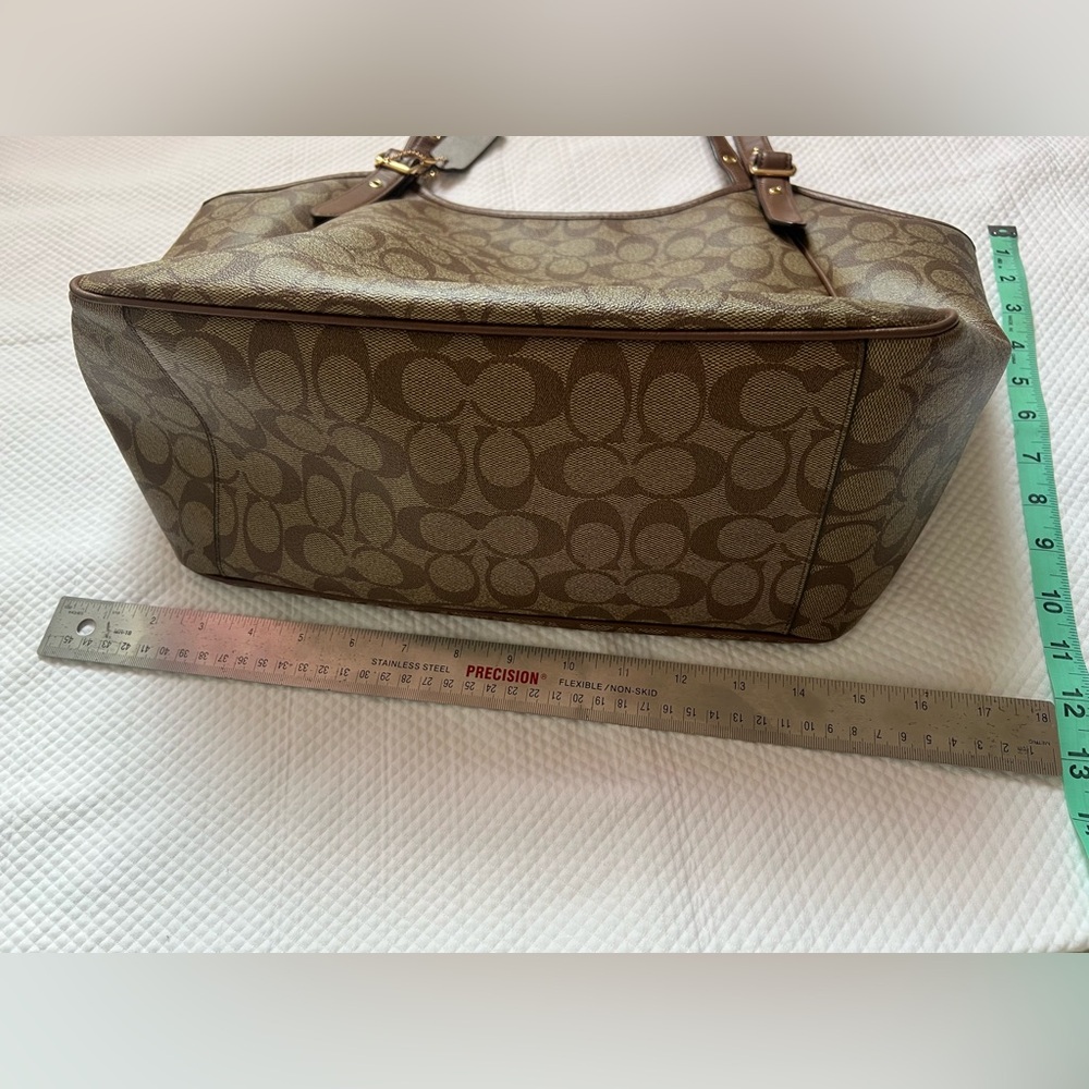 COACH Meadow Shoulder Bag Signature Canvas Khaki Saddle CM076 - Picture 12 of 16